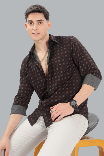 BROWN QUADRA PRINT SLIM FIT SHIRT