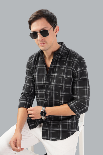 BLACK AND WHITE DOUBLE STRIPE CHECKS SLIM FIT SHIRT